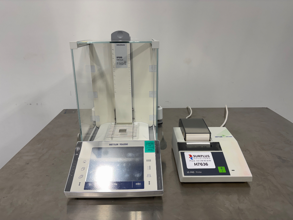 Image of Mettler Toledo XP205 Analytical Balance